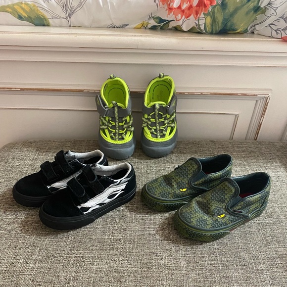 SOLD Shoe Bundle- 4 Pair of Toddler Boy’s Shoes 4th pair not pictured in bundle - Picture 1 of 16